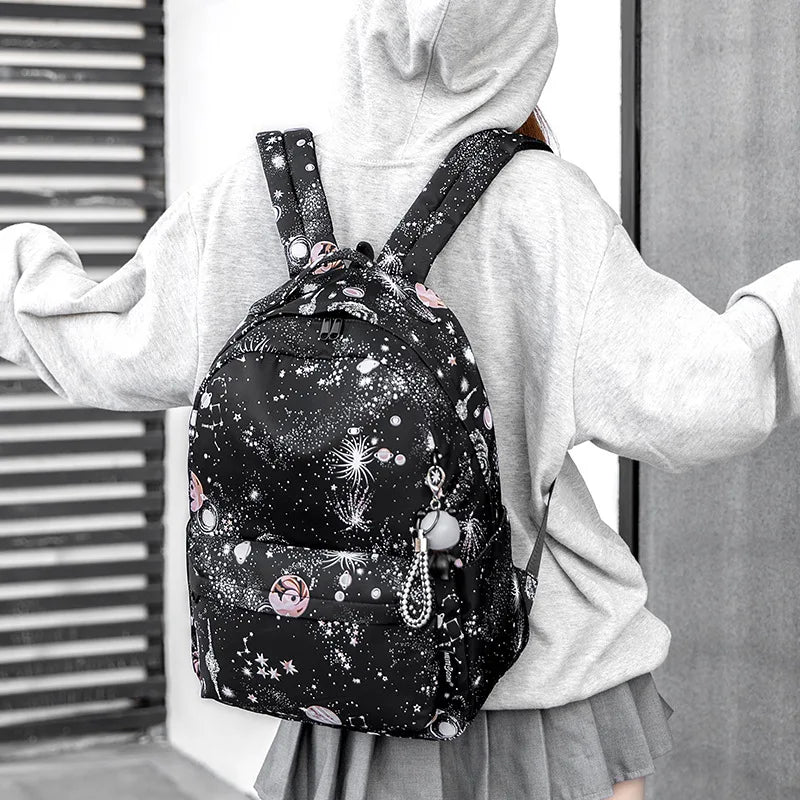 Fashion Women Star Print Backpacks Fashion Large Capacity Backpack Nylon Waterproof Travel Bags Schoolbag Solid Color School Bag