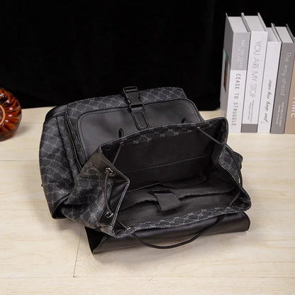 Fashion large capacity Men's luxury leather travel backpack casual student school bag business man Laptop Backpack
