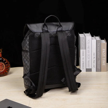 Fashion large capacity Men's luxury leather travel backpack casual student school bag business man Laptop Backpack