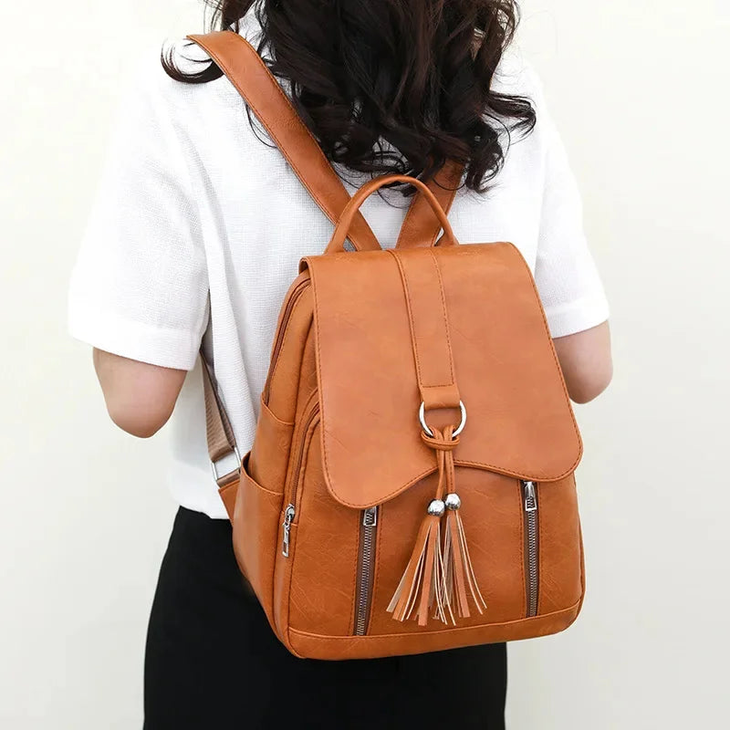 Fashiona leather women's outdoor large capacity travel backpack vintage casual Feminina school bag for girls