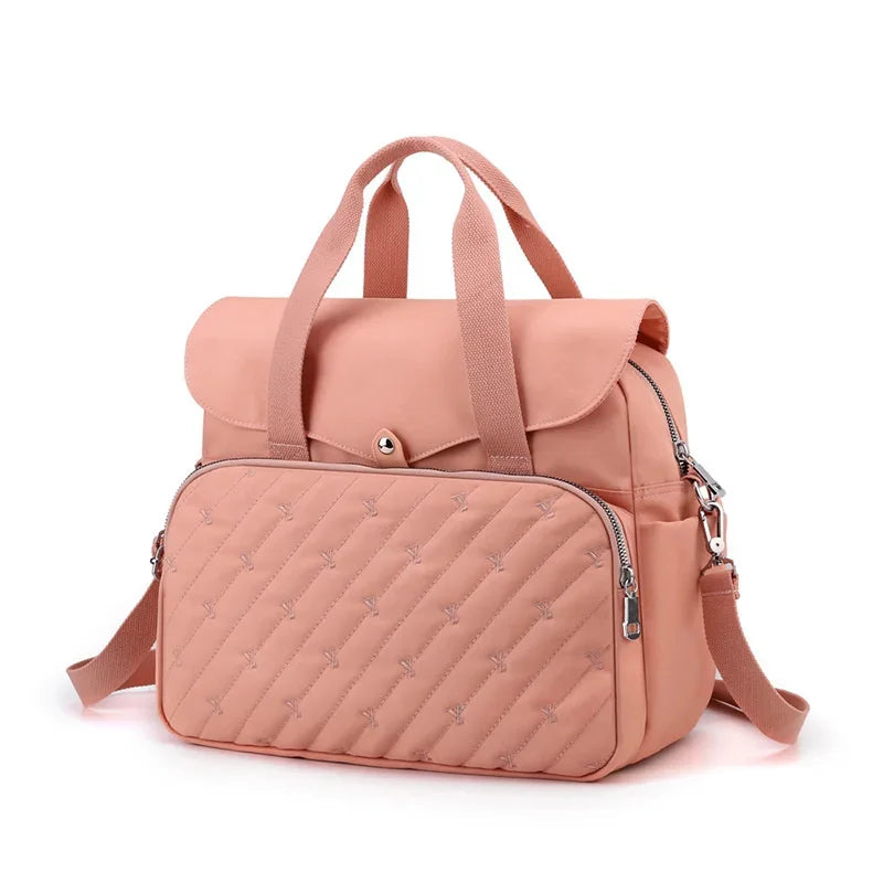 Fashionable Dwaterproof Waterproof One-shoulder Portable Diaper Storage Bag Suitable for Newborn Mothers Baby Maternit