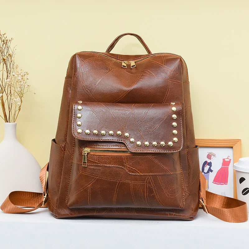 Fashionable New Rivet Design Backpacks High Quality Leather Large Capacity Travel Mochilas Luxury Brand Women's Backpack Sac