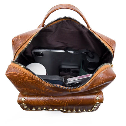 Fashionable New Rivet Design Backpacks High Quality Leather Large Capacity Travel Mochilas Luxury Brand Women's Backpack Sac