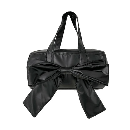 Fashionable Shoulder Bag Underarm Purse Handbag with a Touch of Sophistication