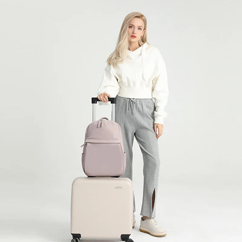 Female Bags Travel Laptop Trend 2024 Handbag Waterproof Simple Casual Commuting New Backpack Ladies Bag Elegant Small Backpacks