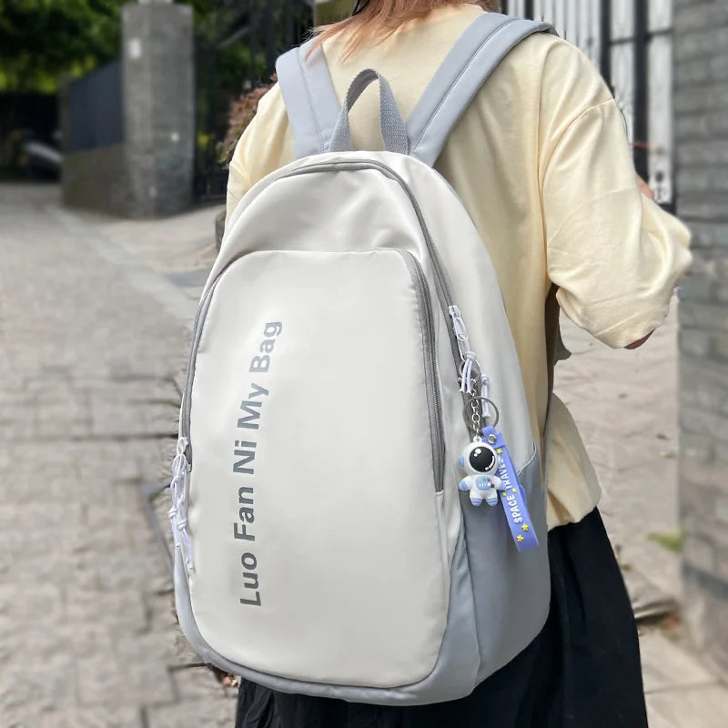 Female High Capacity Laptop College Backpack Fashion Lady Book Bag Cool Women Cute Student Backpack Trendy Girl Nylon School Bag