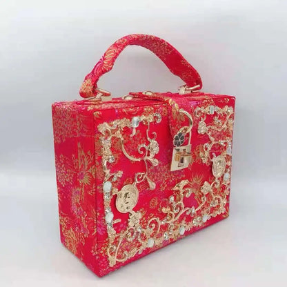 Female Red Metal Wedding Bridal Clutch Purse Best Design Girls' Crystal Party Clutches Bags Fashion Shoulder Small Chain Handbag
