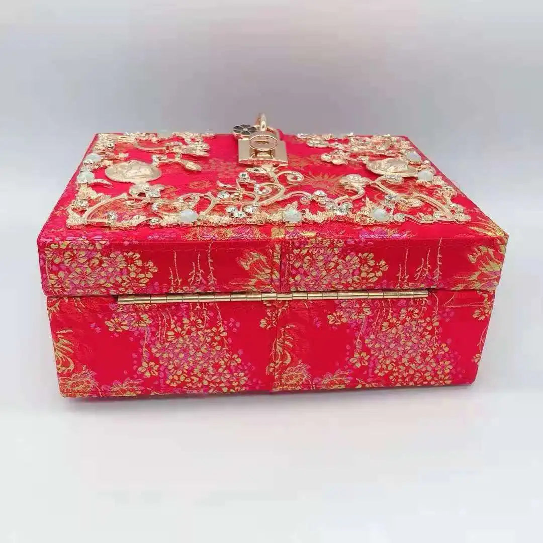 Female Red Metal Wedding Bridal Clutch Purse Best Design Girls' Crystal Party Clutches Bags Fashion Shoulder Small Chain Handbag