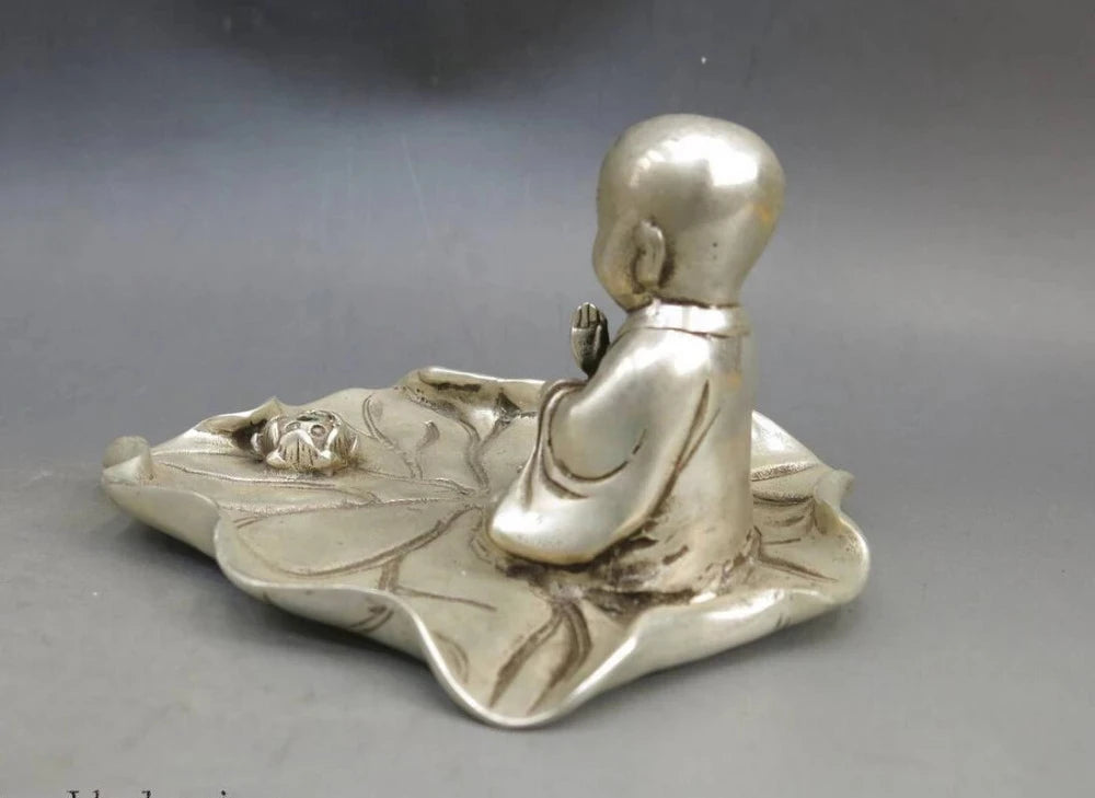 Fine China silver carved beautiful buddhism buddha on lotus leaf Statue