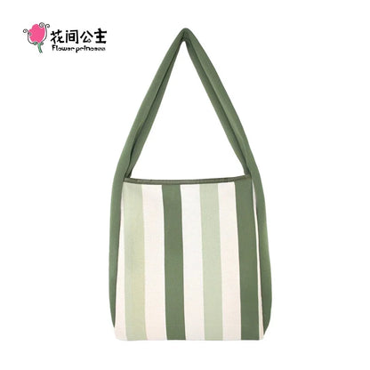 Flower Princess JUST FREE Women's Bag 2024 Trend Knitted Spring Fashion Designer Big Large Shoulder Tote Female Bags for Women