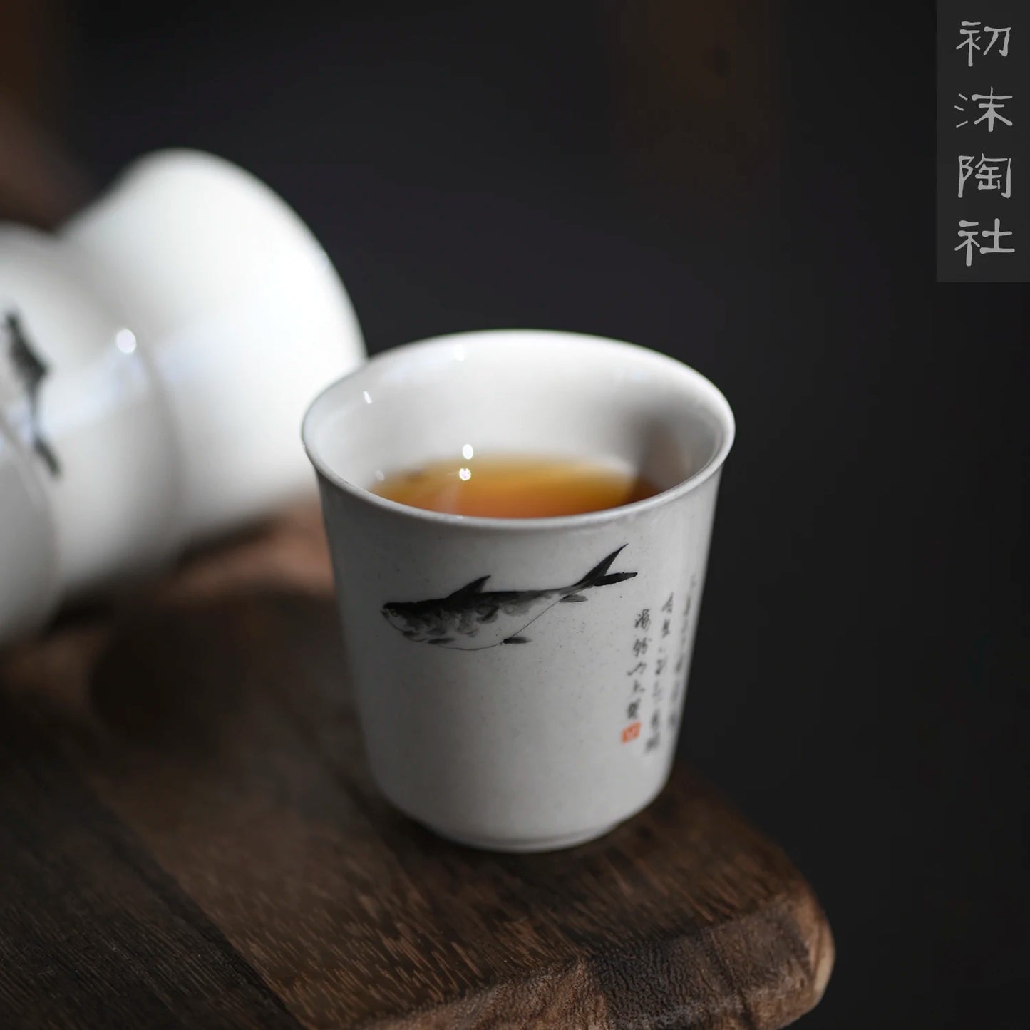Foam at the beginning of the jingdezhen tea plant ash hand-painted ceramic cups, host a cup of tea liquor sample tea cup