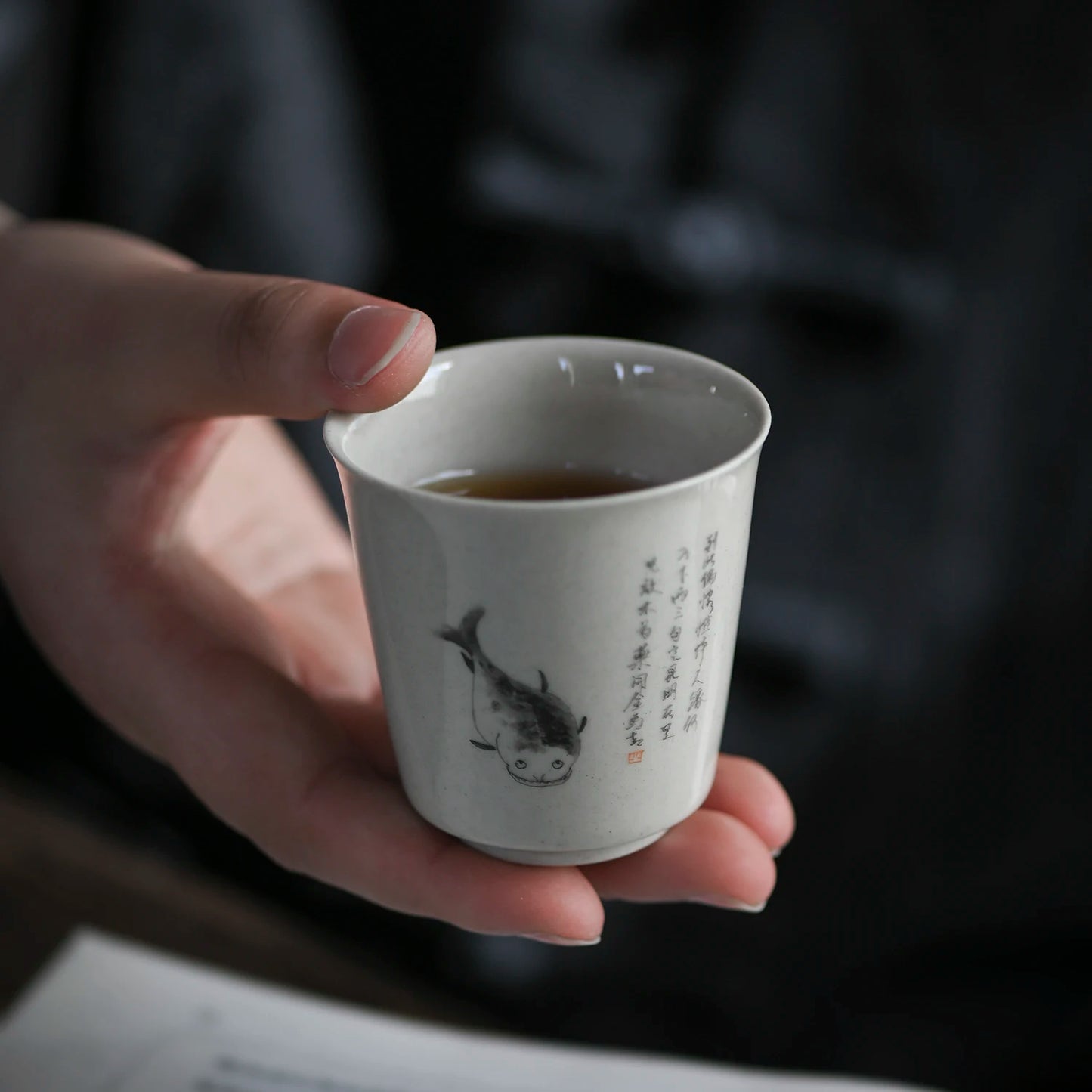 Foam at the beginning of the jingdezhen tea plant ash hand-painted ceramic cups, host a cup of tea liquor sample tea cup