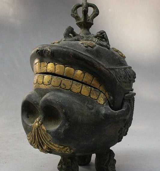 Free Shipping Tibet Bronze Gild Phurba Skeleton Skull Head 3 Leg Statue Incense Burner Censer