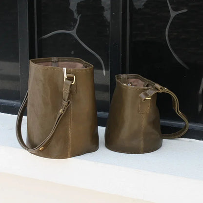 Genuine Leather Cowhide Bucket Bag Large Capacity Commuter Underarm Shoulder Bags Female Handbag Simple All-match Luxury Bolsos