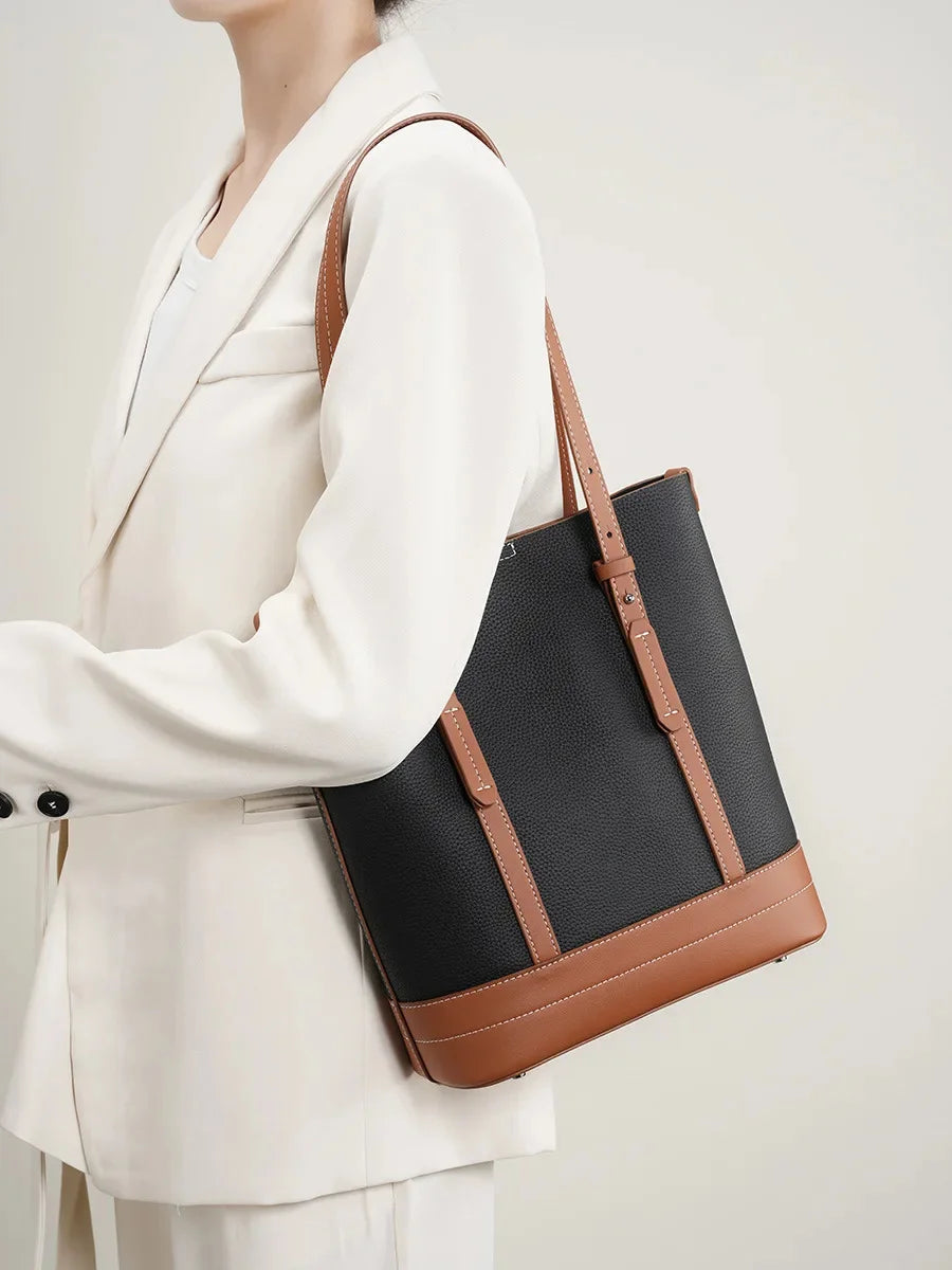 Genuine Leather New Fashion Headlayer Cowhide Bucket Bag for Women's Commuting High Grade Single Shoulder