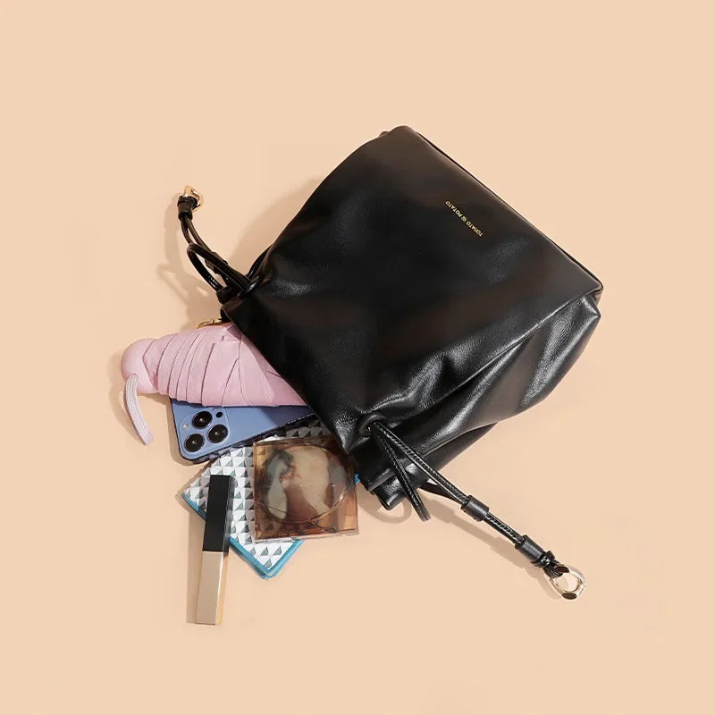 Genuine Leather Women's Bag, First-layer Cowhide Handbag, Crossbody Bag, Versatile Bucket Bag  Luxury Bags
