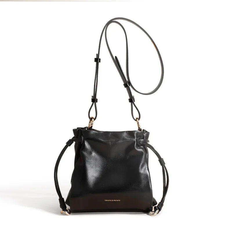 Genuine Leather Women's Bag, First-layer Cowhide Handbag, Crossbody Bag, Versatile Bucket Bag  Luxury Bags