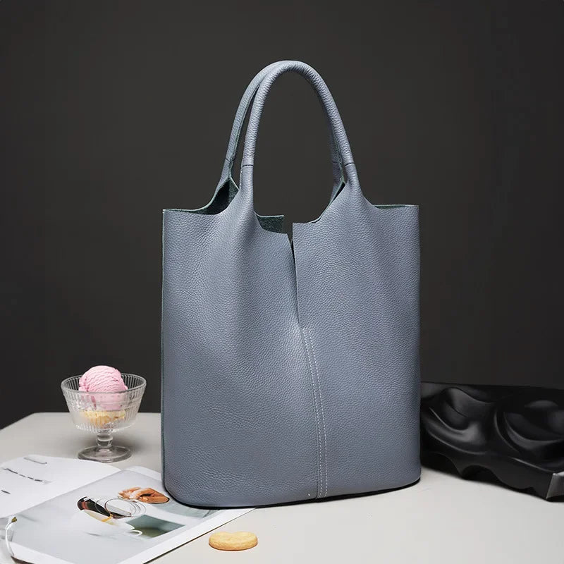 Genuine leather large capacity tote bag, simple and luxurious, versatile women's soft leather tote shoulder handbag
