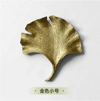 Ginkgo leaf wall decoration modern European household adornment is hanged on the wall to bring good luck