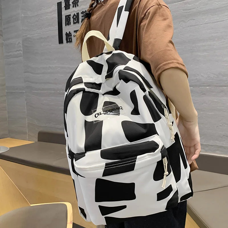 Girl Graffiti Print Travel School Bag Trendy Fashion Female College Backpack Ladies Cute Student Backpacks Women Laptop Book Bag