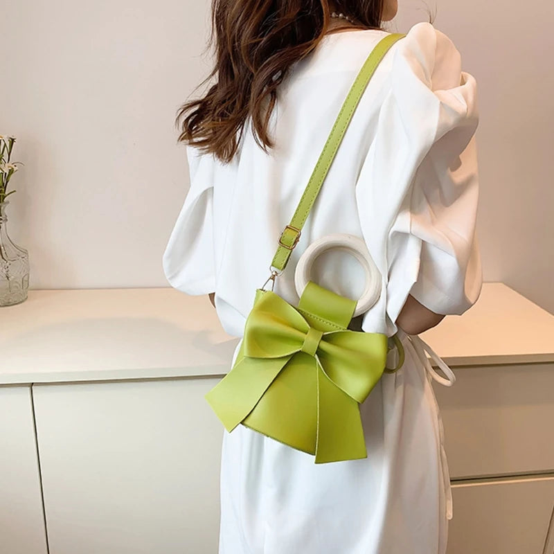 Girls Shoulder Bag Mini Handbags Women's Bow Tie Bucket Bag Fashion Crossbody Bag Female Round Wooden Handle Gifts