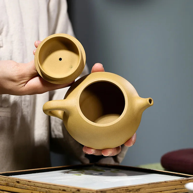 Gold Section Mud of The Original Ore Kong Jingzhou Stone Scoop Pot Zisha Teapot, Yixing Handmade Kung-Fu Teaware Purple Clay