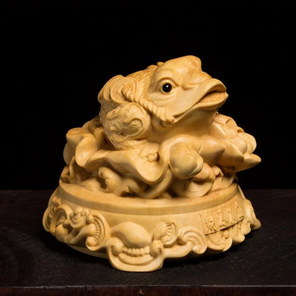 Golden Three Feet Toad Lucky Office Solid Wood Furnishing Articles Boxwood Carved Animal Sculpture