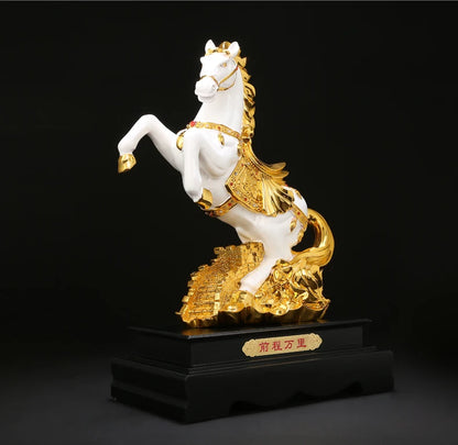 Golden horse statue handicrafts Great Wall horse household decoration feng shui mascot opening gifts good luck Resin decoration