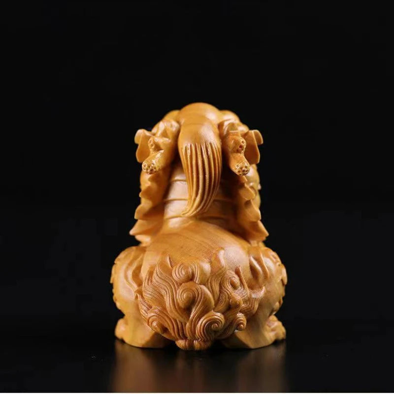 Good Fortune Auspicious Boxwood Carving Modern Arts and Crafts Pi Xiu Pendant Kirin Beast Home Decoration Handmade Sculpture