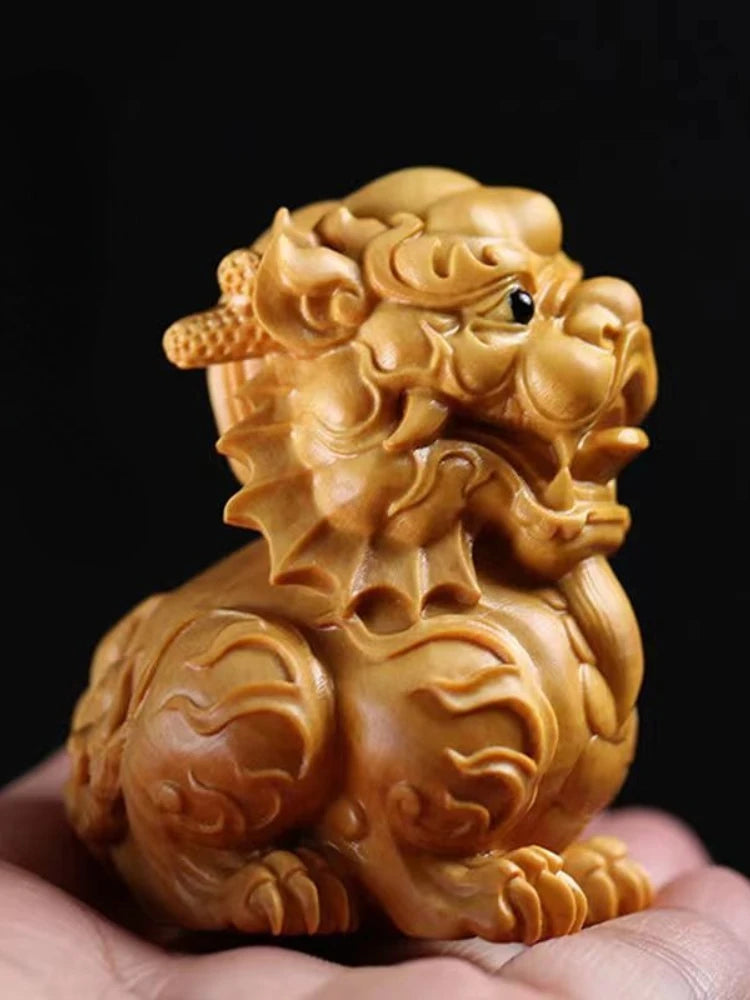Good Fortune Auspicious Boxwood Carving Modern Arts and Crafts Pi Xiu Pendant Kirin Beast Home Decoration Handmade Sculpture