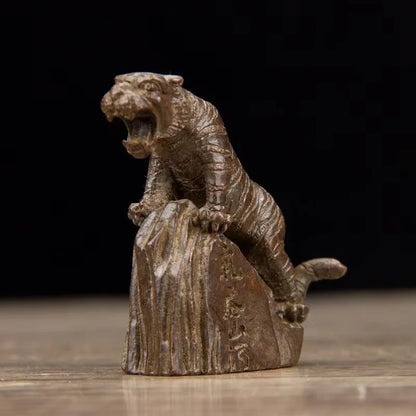 Good Quality Antique Chinese Bronze Hand Made *Tiger On Stone* Statue