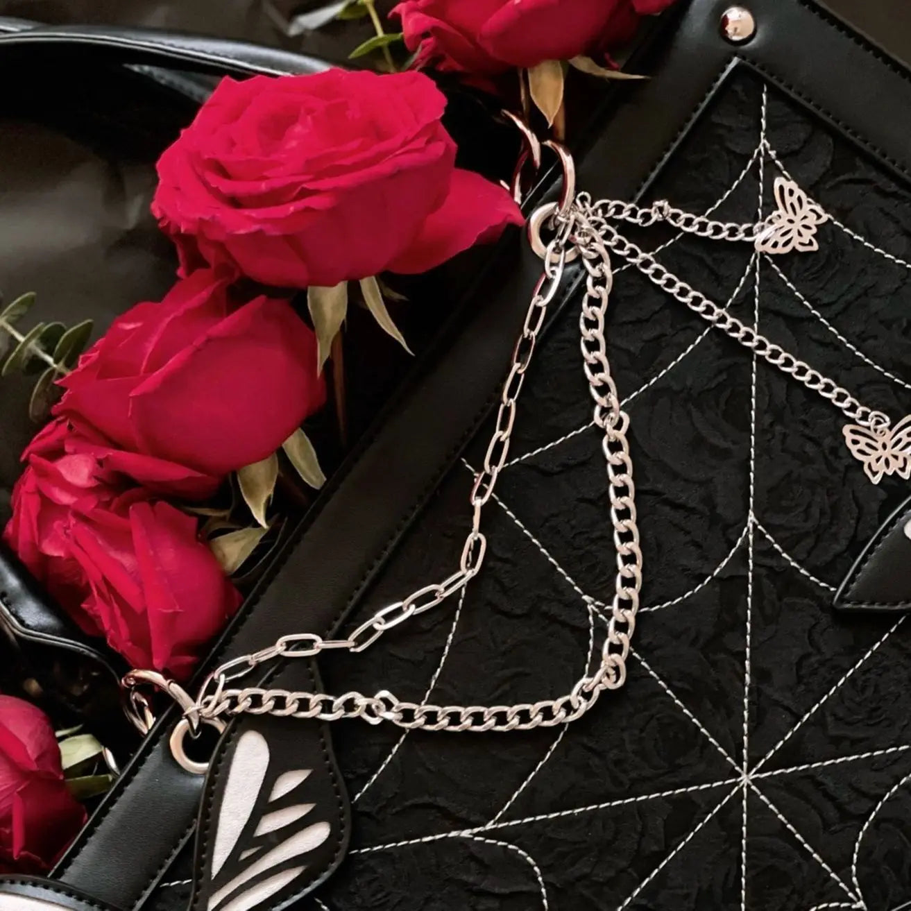 Gothic Style Lolita Girl Itabags Shoulder Bags Demon Labyrinth Butterfly Chain Transparent Window Halloween HandBags Tote