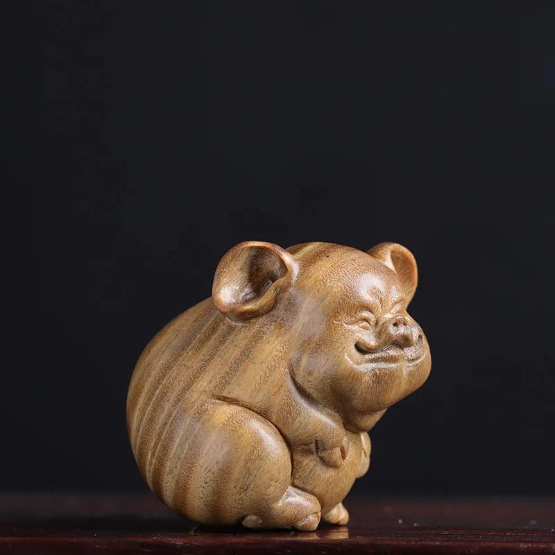 Green sandalwood 6cm Traditional Chinese Chinese Zodiac Pig Office Decoration Feng Shui Real Wood Mascot Collection