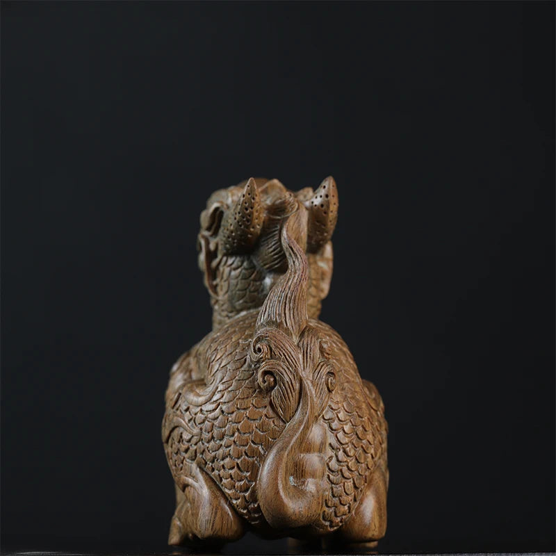 Green sandalwood Wood Statue Real Wood Feng Shui Collection Rich Kirin Home Décor Traditional Chinese Animal Sculpture Mascot Lu