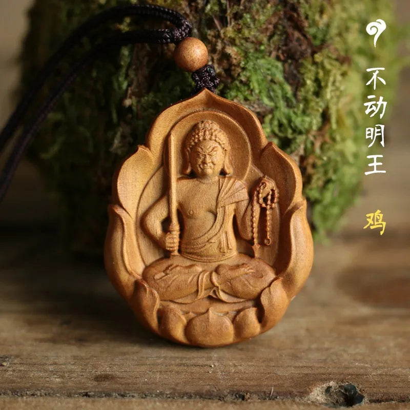 Green sandalwood carved Buddha statue pendant Chinese zodiac life Buddha necklace Bodhisattva universal guardian god pendant