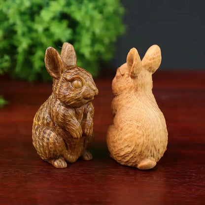 Green sandalwood cliff and cypress wood carving, small rabbit figurines, jade rabbit decorations, cute home crafts, gifts