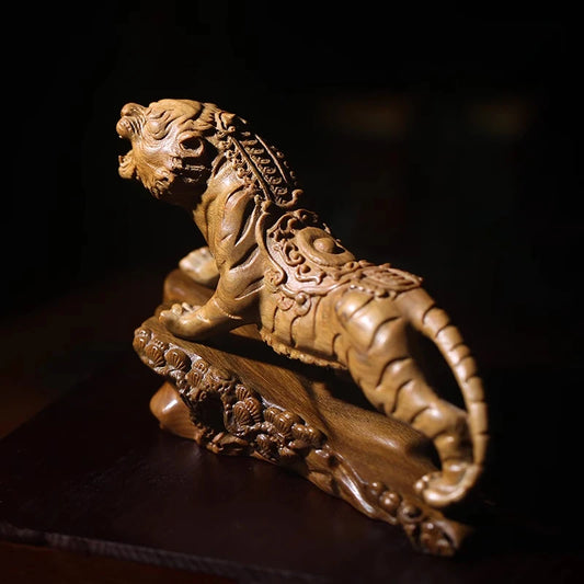 Green sandalwood statue animal Solid wood wood sculpture Zodiac tiger hand piece office home decoration