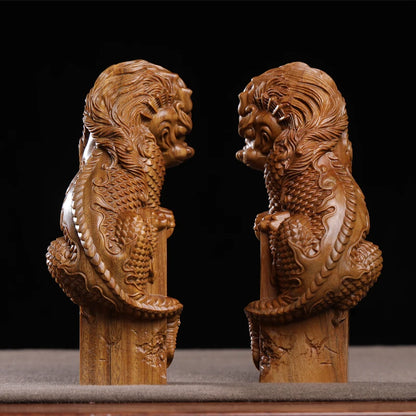 Green sandalwood wood statue town water beast suction beast feng shui decoration home decoration wood sculpture
