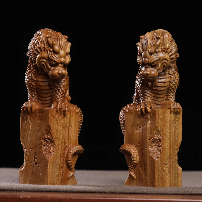 Green sandalwood wood statue town water beast suction beast feng shui decoration home decoration wood sculpture