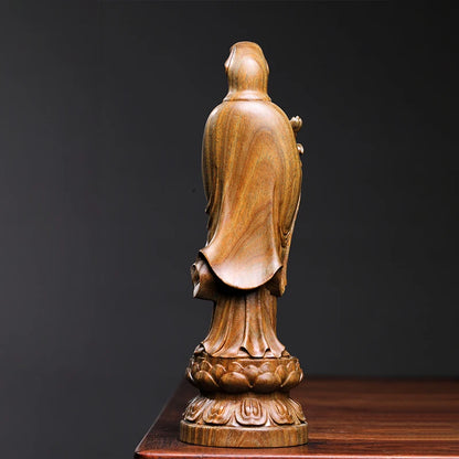 Green sandalwood wood statues of Guanyin ornaments handhandle pieces of figure wood sculpture crafts living room home decoration