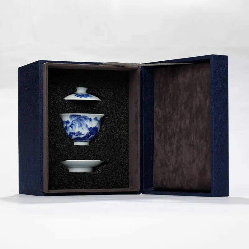 Guanfu Guanfu Museum Blue and White Gaiwan Kangxi Style Three-Piece Tea Bowl Jingdezhen Hand Painted White Porcelain Tea Bowl