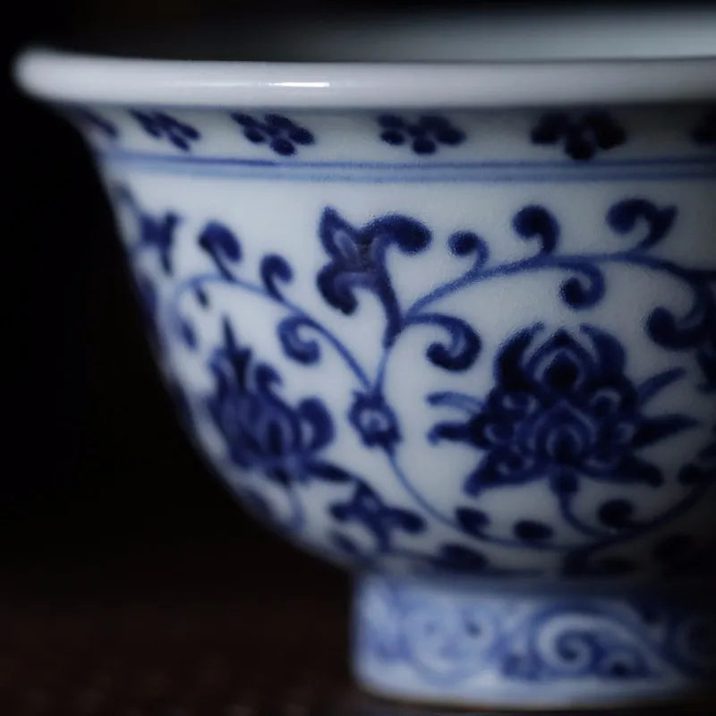 Guanfu Museum Antique Yongle Blue and White Flower Pressure Bottle Palace Museum Jingdezhen Tea Set Handmade and Hand-Painted Ku