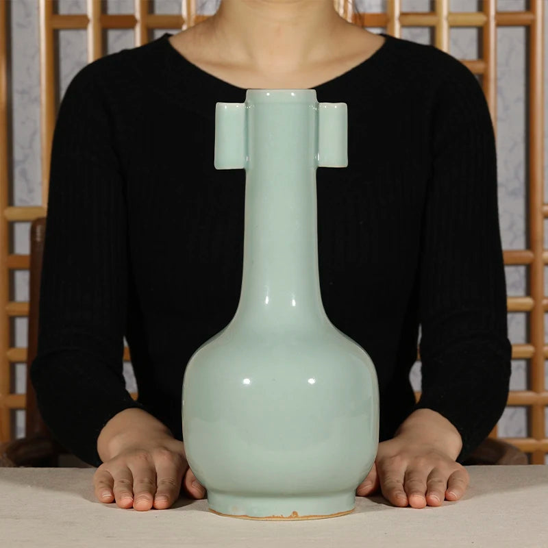 Guanfu Museum Longquan Celadon Vase with Pierced Handles Flower Arrangement Antique Limited Edition