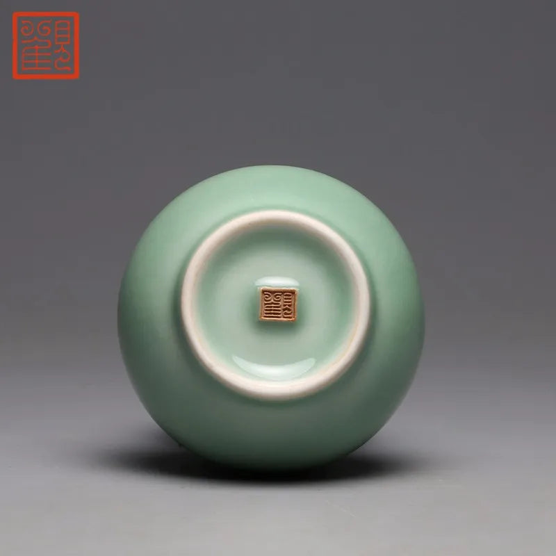 Guanfu Museum Longquan Mini Flower Arrangement Decoration Jingdezhen Creative Retro Simple Vase Flower Holder Home Hydroponic Cr
