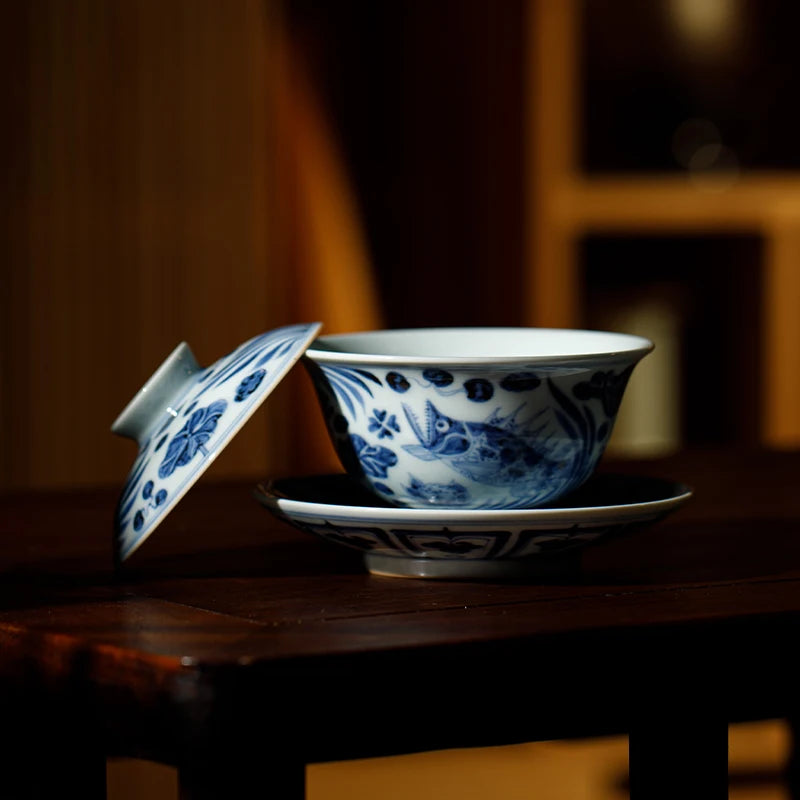 Guanfu Museum Recommended Guanfu Blue and White Flower Series Fish and Algae Pattern Gaiwan Household Jingdezhen Kung Fu Ceramic