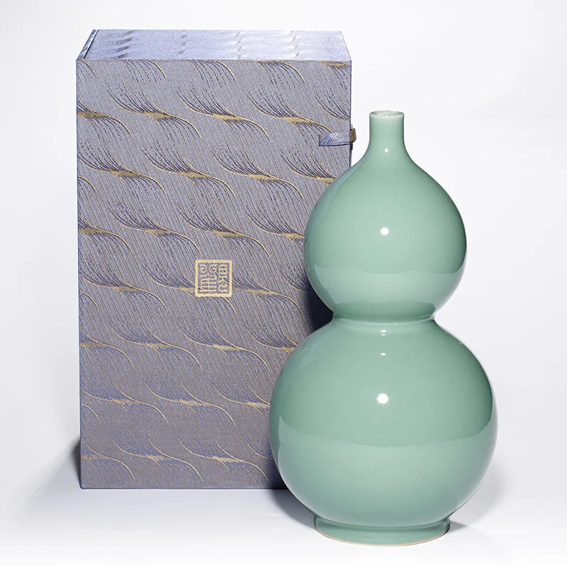 Guanfu Museum Recommended Guanfu Longquan Green Reward-Longquan Zi-Qing Mei Double-Gourd Vase Antique Celadon Handmade Handmade