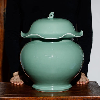 Guanfu Museum Recommended Guanfu Longquan Green Reward-Longquan Zi-Qing Mei Lotus Leaf Pot Antique Celadon Handmade Handmade Orn