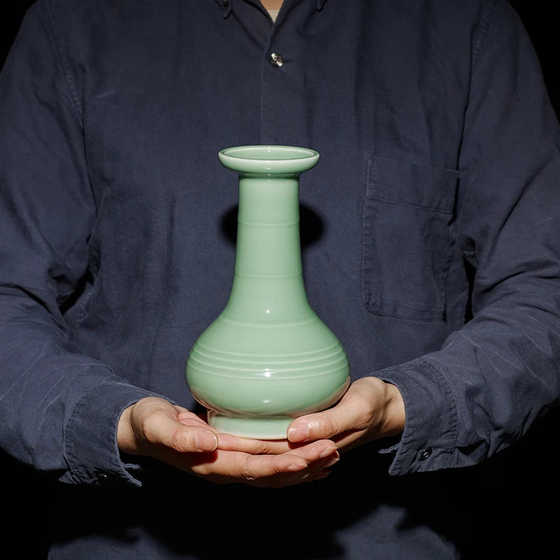 Guanfu Museum Recommended Handmade Longquan Celadon Chinese Study Ceramic Decorating Vase Living Room Office High-End Furnishing