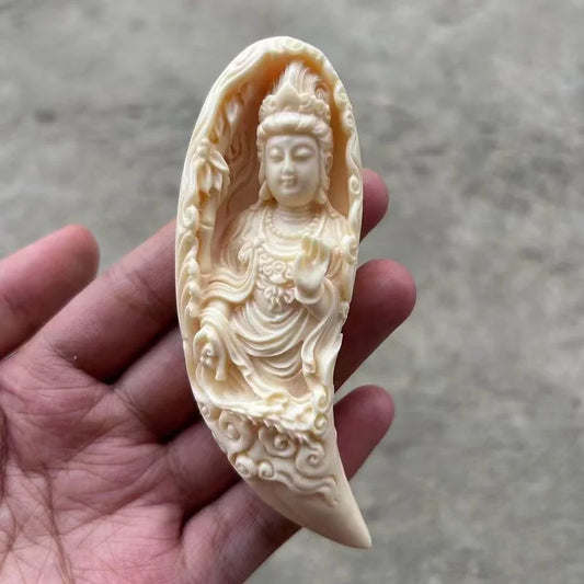Guanyin Decorative Small Pendant Statue Creative Hand Carving China Decoration Accessories Home Office Car Feng Shui Pendant