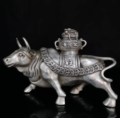 China White copper treasure bowl cow crafts statue